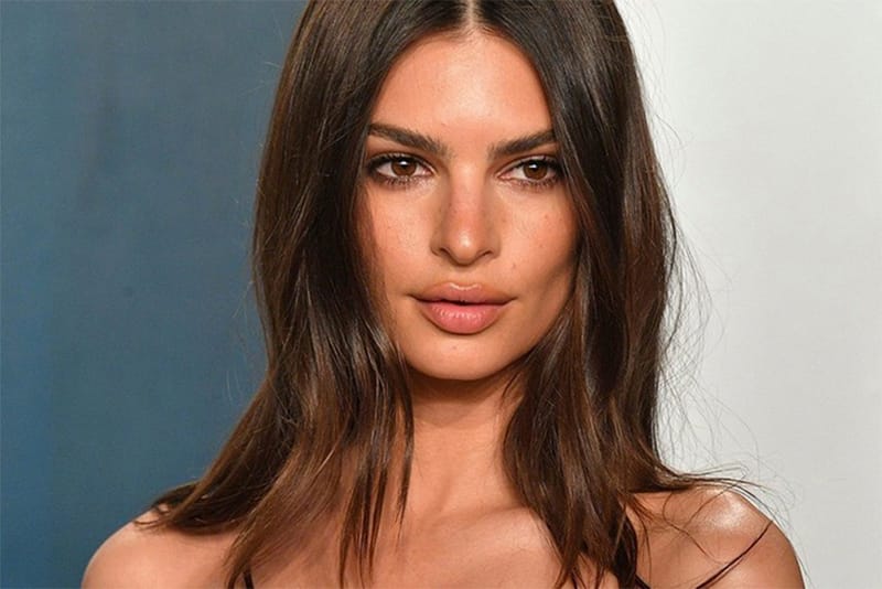 Is Emily Ratajkowski in Her Solo Poly Era?