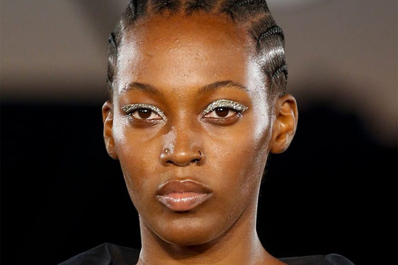 TikTok Puts an Ethereal Spin on the Glittery Cut Crease for the Holidays