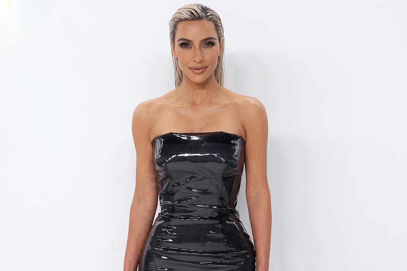 You Blinked Twice and Probably Missed Kim Kardashian’s Fabulous Press-On Nails Display