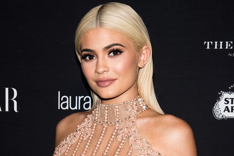 Kylie Jenner Dropped a Green, Color-Changing Lip Tint That Has TikTok in a Frenzy