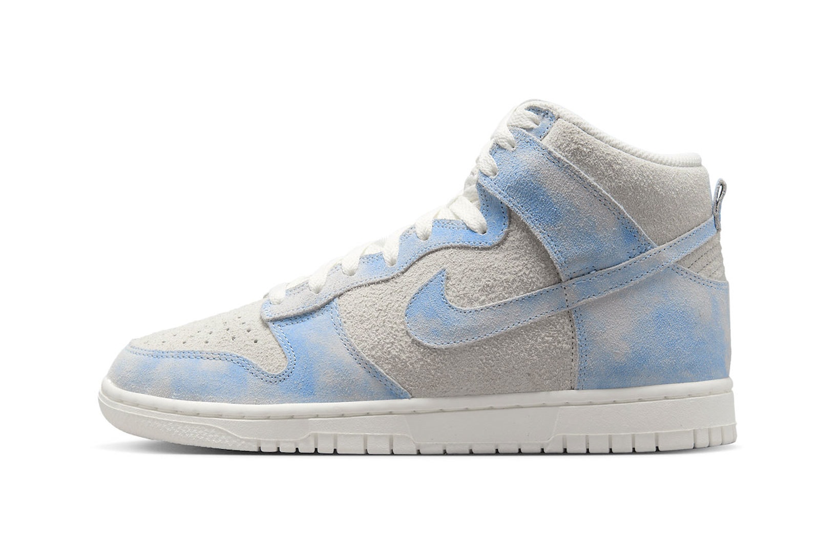 Nike Dunk High "Clouds" Images, University Blue Sail Release Date Info