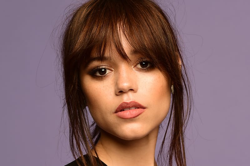 Jenna Ortega Drops Her "Wednesday Addams" Pigtails for a Gothic-Chic Wolf Haircut