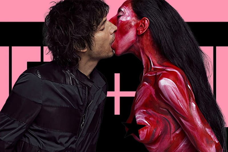 Give the Gift of Love With These Gigi Hadid-Approved Holiday Cards