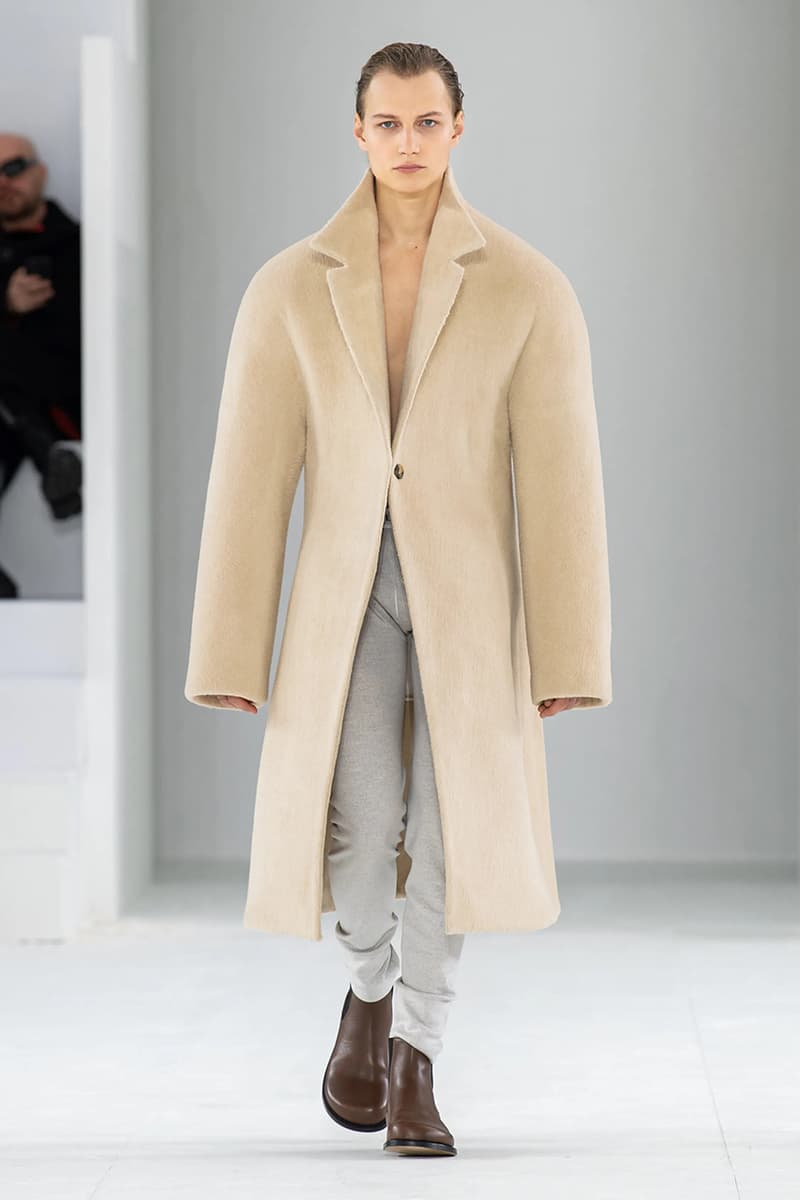 loewe jw anderson fall winter 2023 menswear paris fashion week runway 