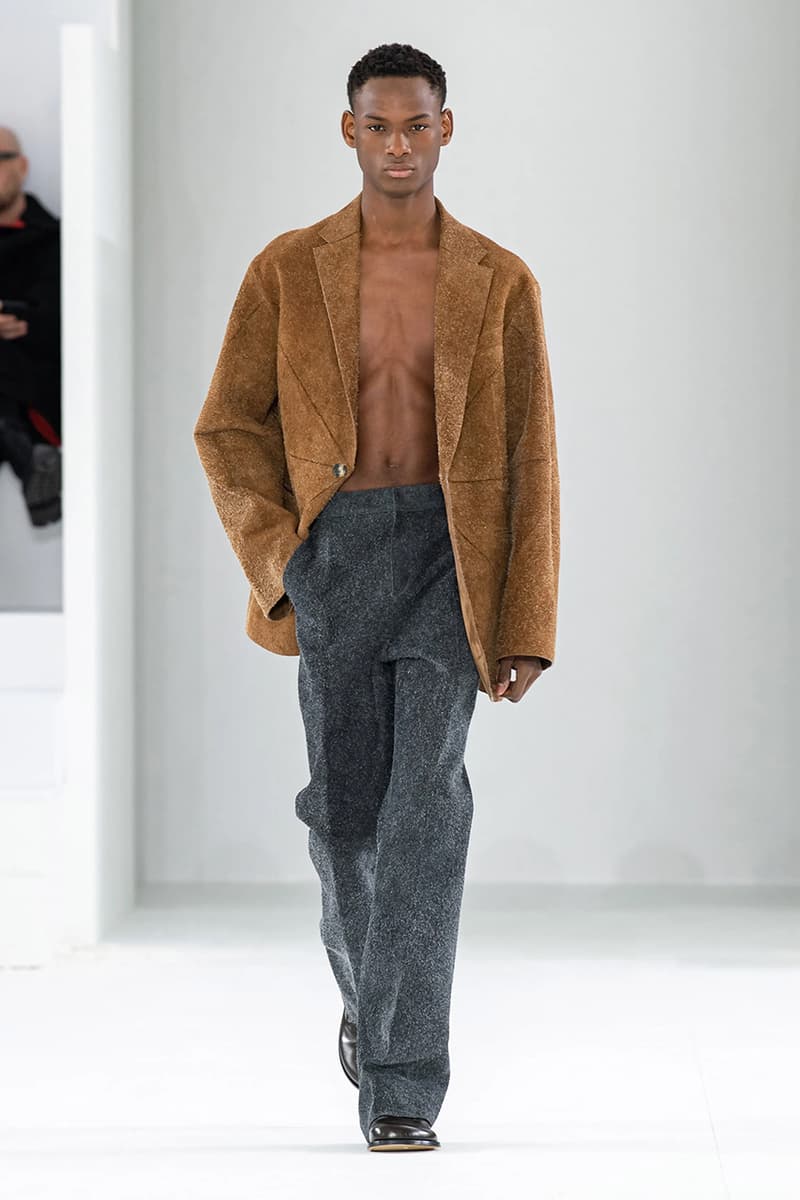 loewe jw anderson fall winter 2023 menswear paris fashion week runway 