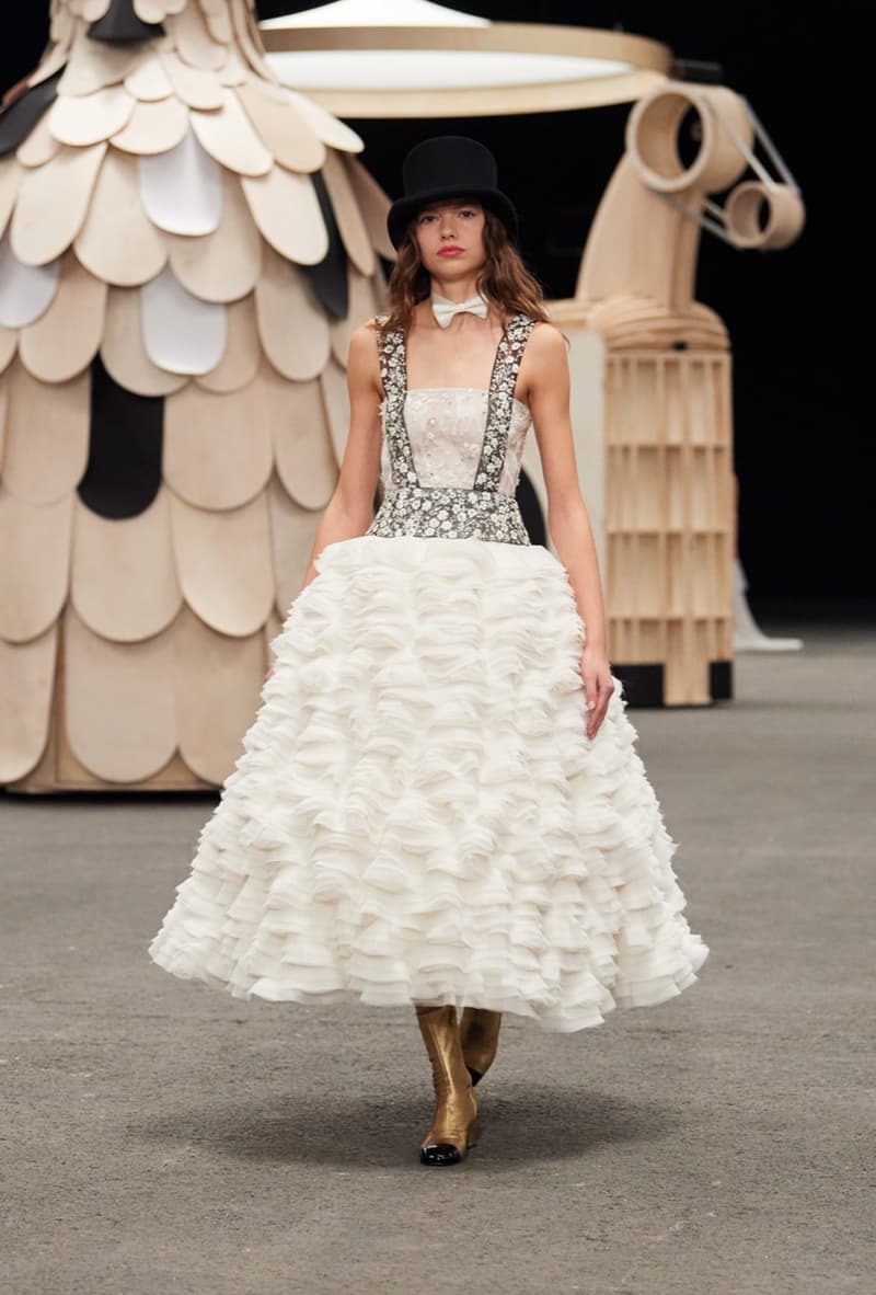 chanel spring summer paris couture week show runway