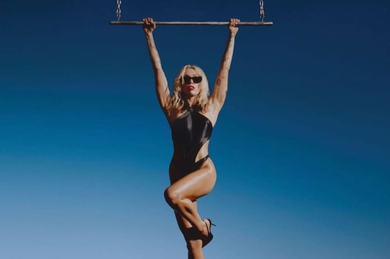 Miley Cyrus Unveils Tracklist for Upcoming Album 'Endless Summer Vacation'
