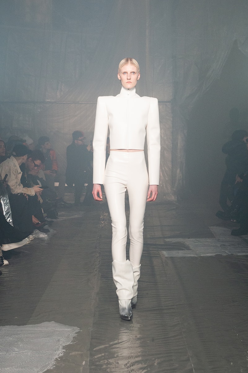 Han Kjøbenhavn fall winter 2023 milan fashion week runway chtonic penumbra 