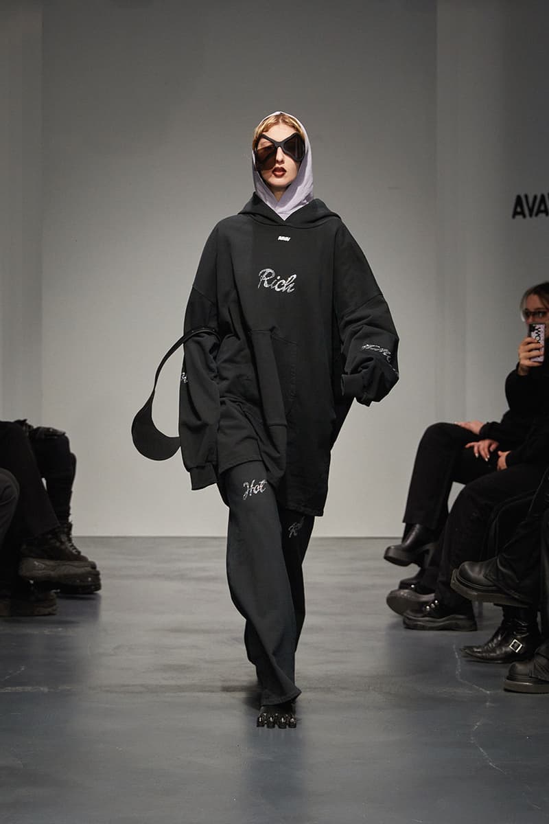 beate karlsson avavav milan fashion week runway clothes breaking models