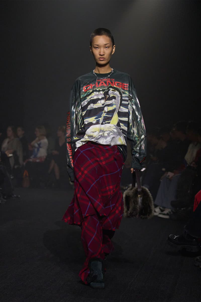 Burberry Daniel Lee Fall Winter Debut Runway London Fashion Week Images Highlights