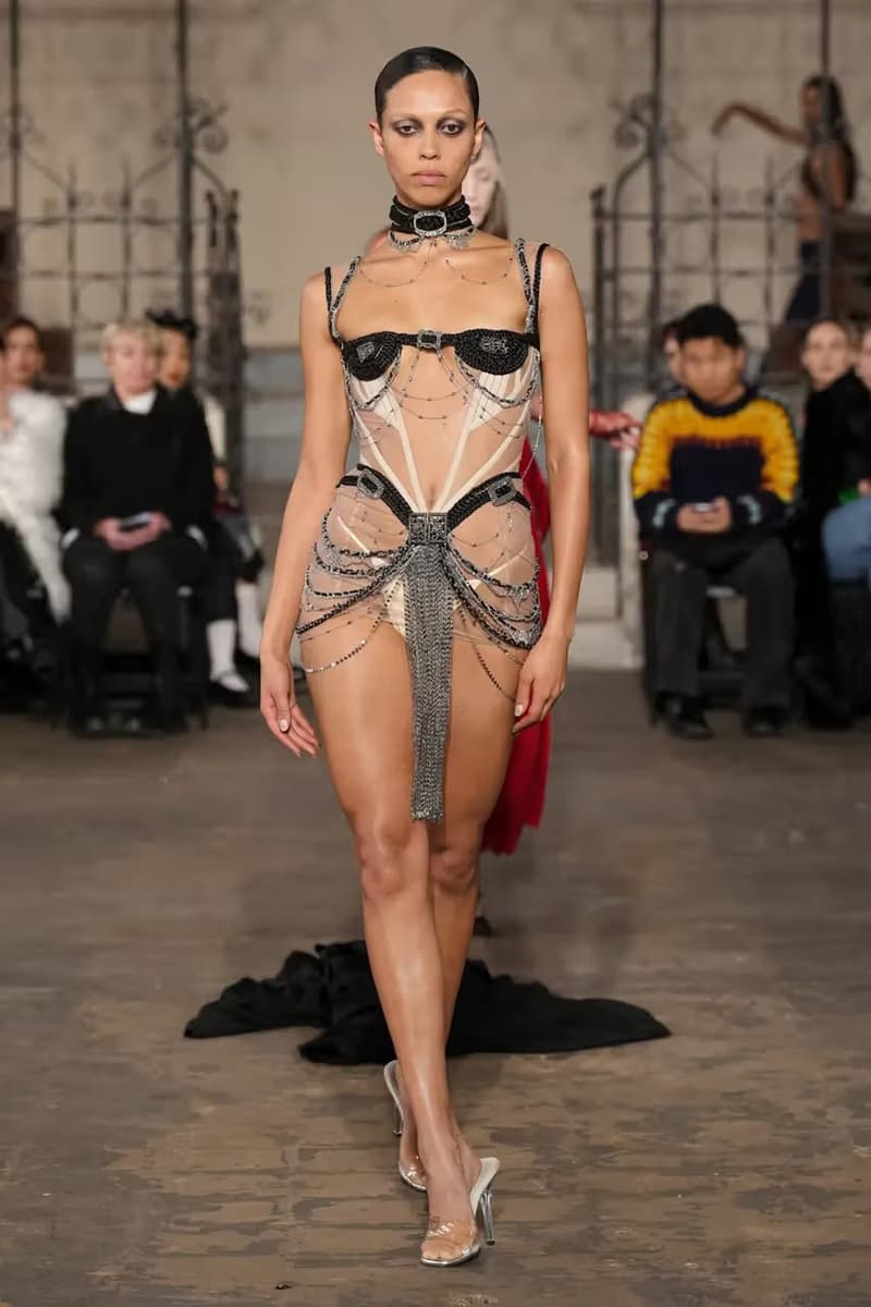 dilara findikoglu fall winter 2023 london fashion week runway show