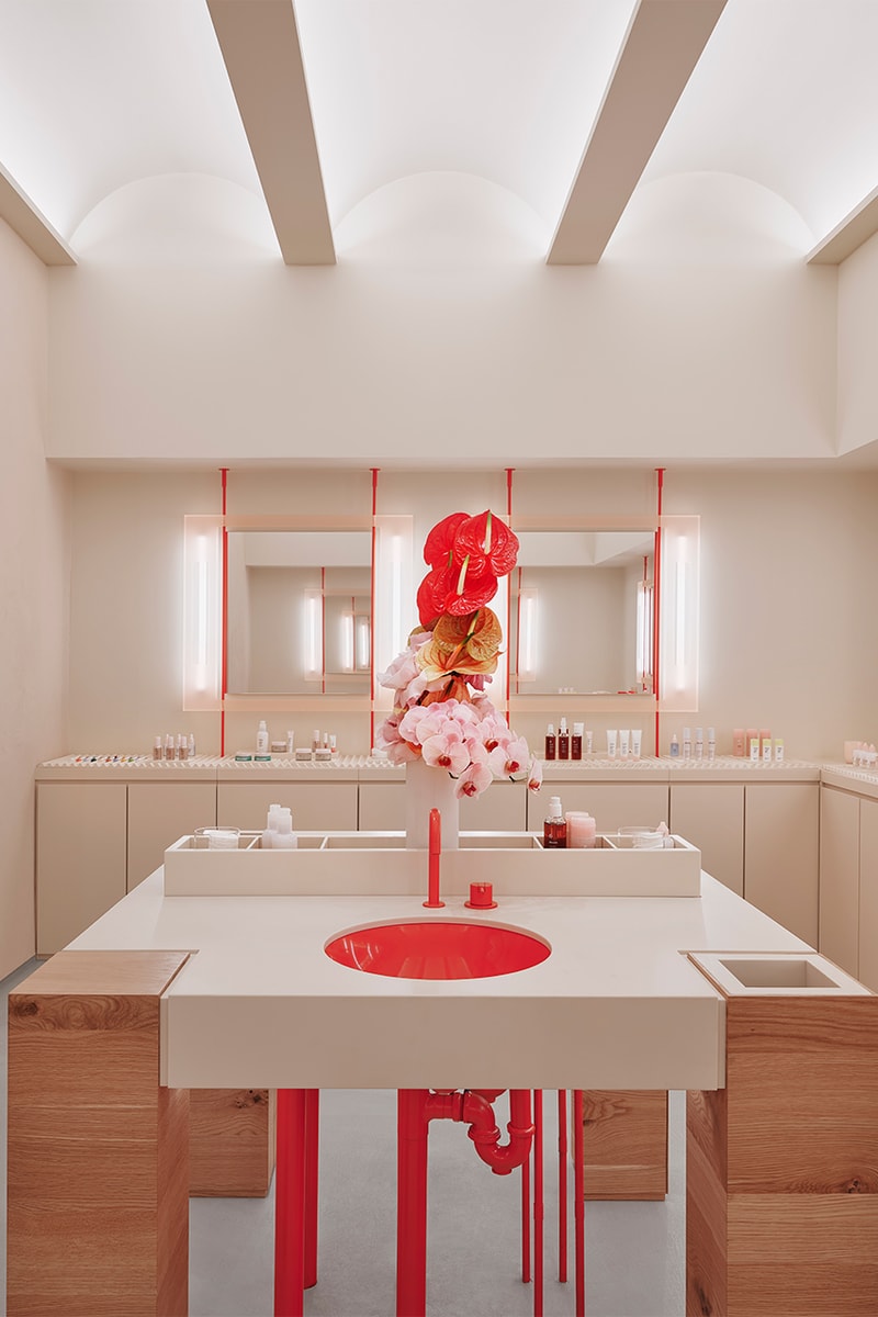 Glossier Soho NYC Skincare, Wetbar