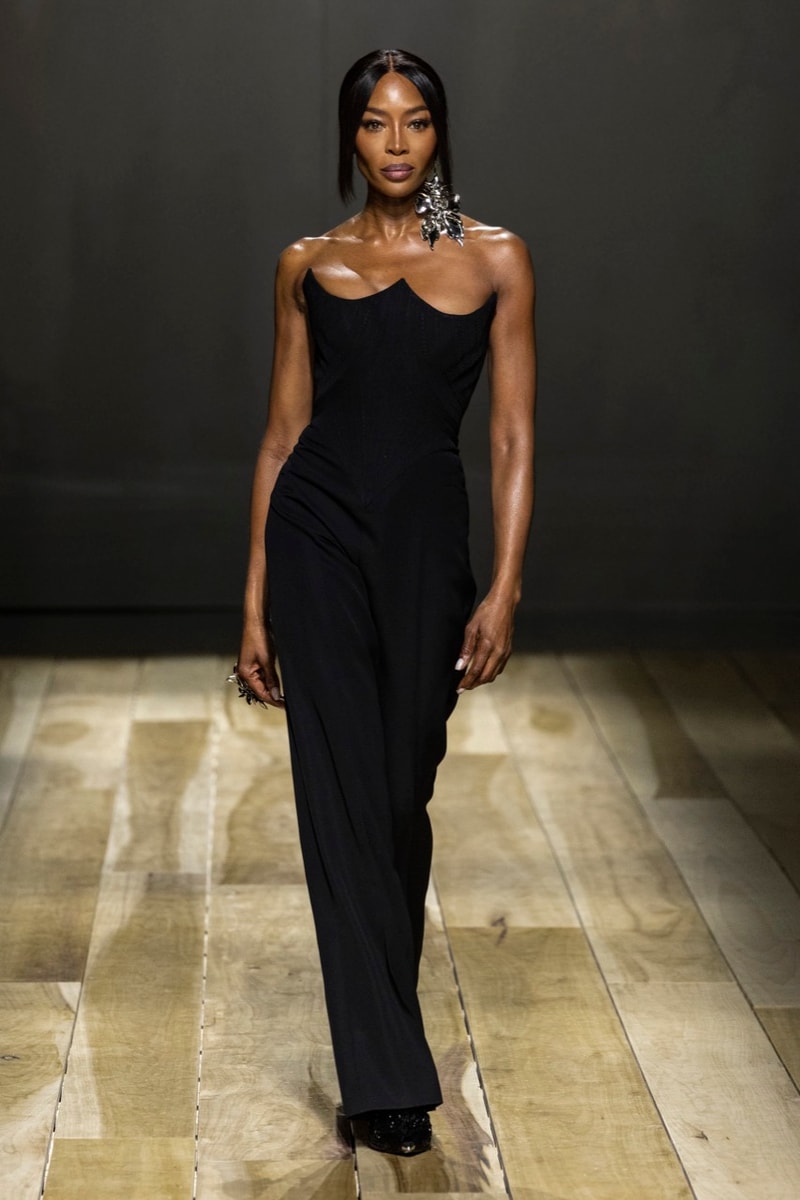 alexander mcqueen naomi campbell paris fashion week dresses