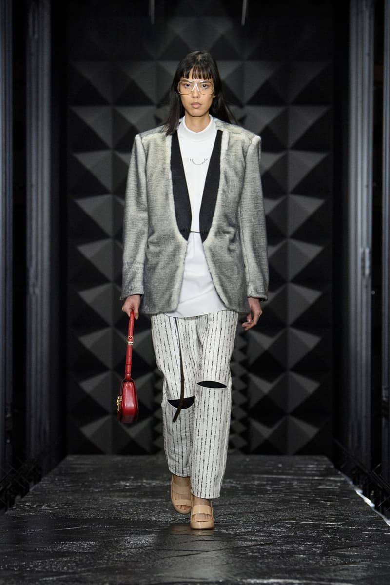 louis vuitton fw23 show runway paris clothes glasses