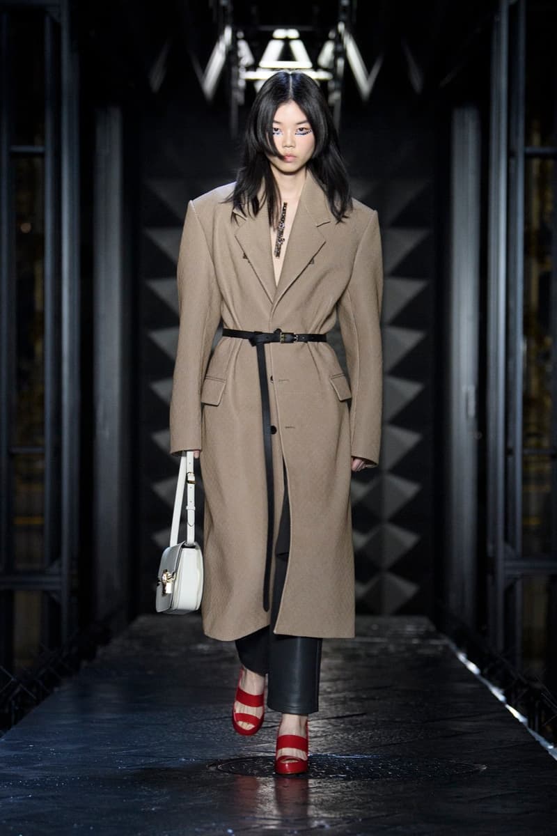 louis vuitton fw23 show runway paris clothes glasses