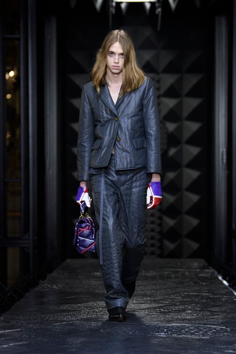 louis vuitton fw23 show runway paris clothes glasses