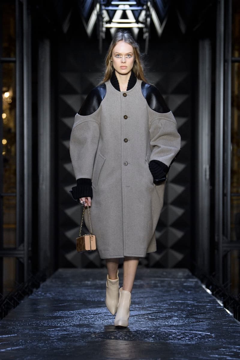 louis vuitton fw23 show runway paris clothes glasses