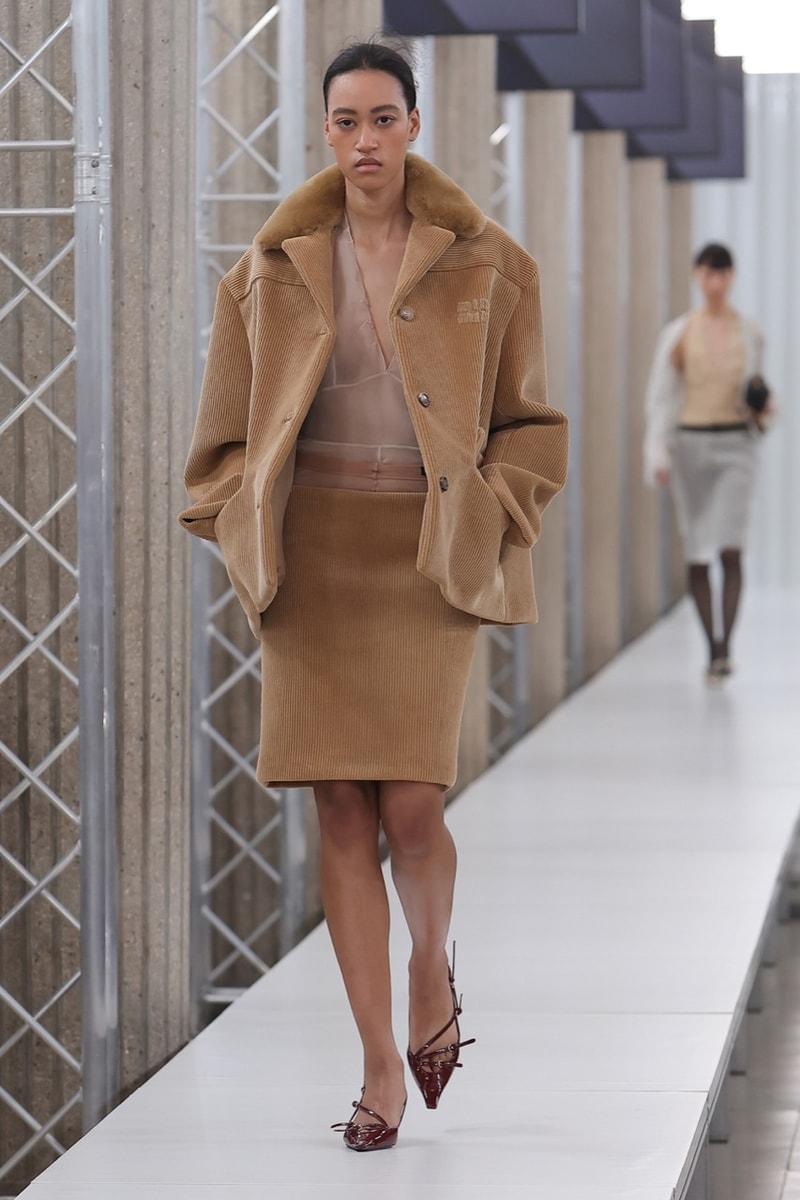 miu miu fall winter emma corrin zaya wade paris runway show