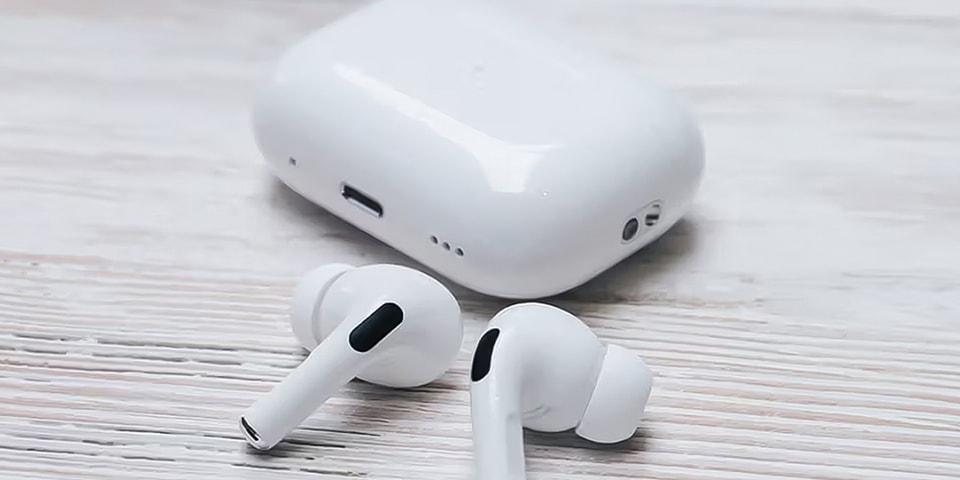 Apple Plans To Drop USB-C Version of AirPods Pro 2