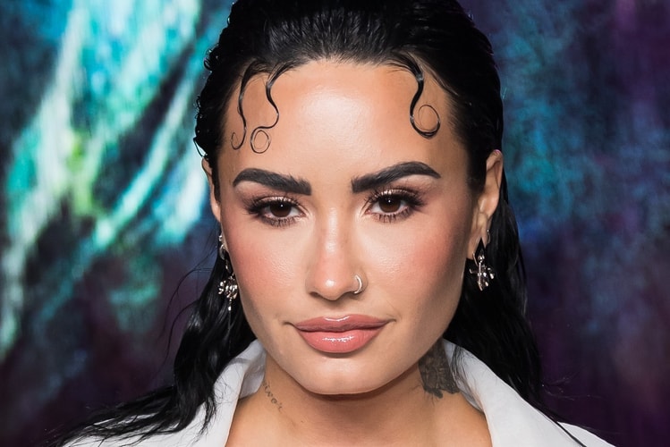 Demi Lovato To Make Directorial Debut With Upcoming Hulu Documentary 'Child Stars'