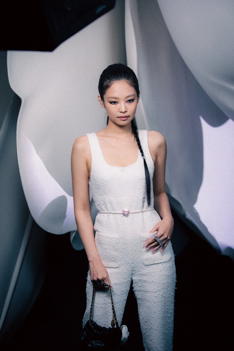 BLACKPINK's Jennie Attends Chanel Paris Show