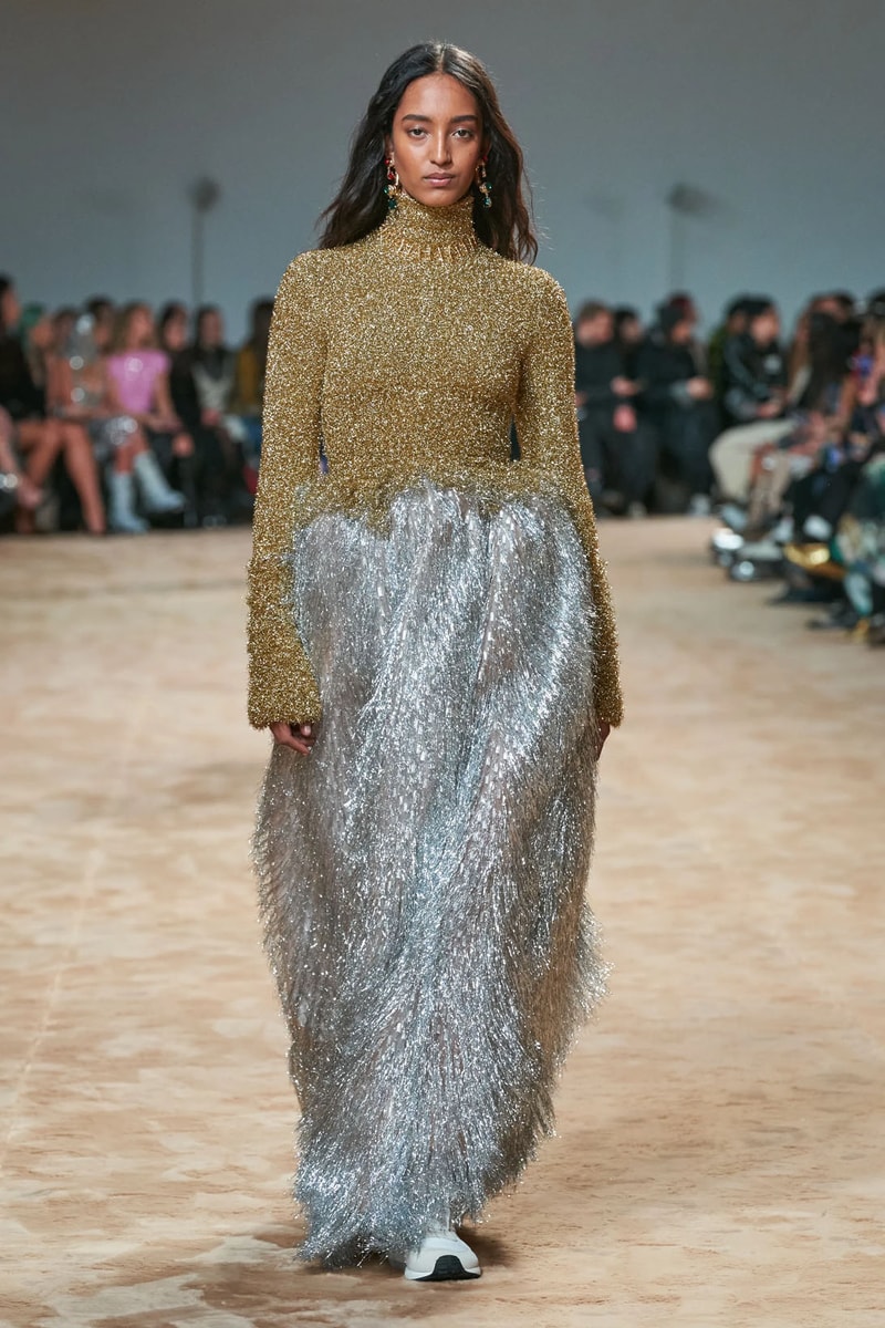 Paco Rabanne Fall Winter Collection Julien Dossena Runway Paris Fashion Week Images