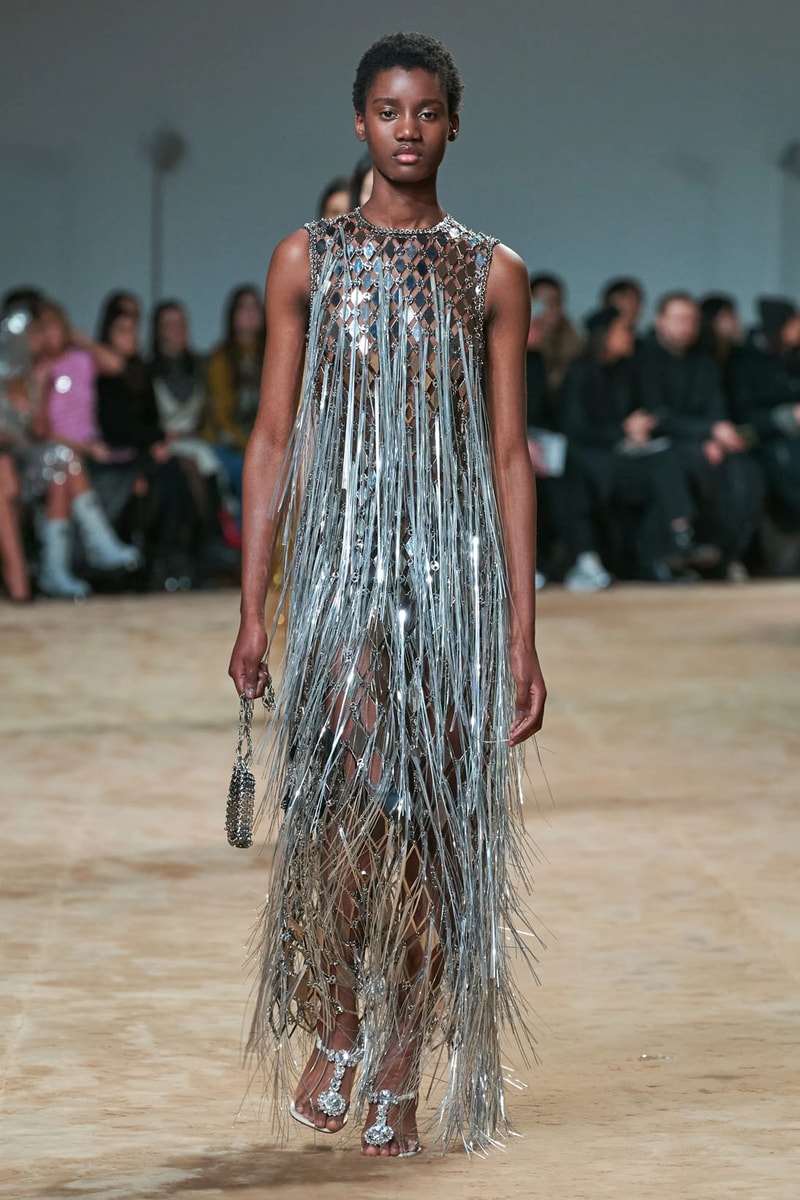 Paco Rabanne Fall Winter Collection Julien Dossena Runway Paris Fashion Week Images