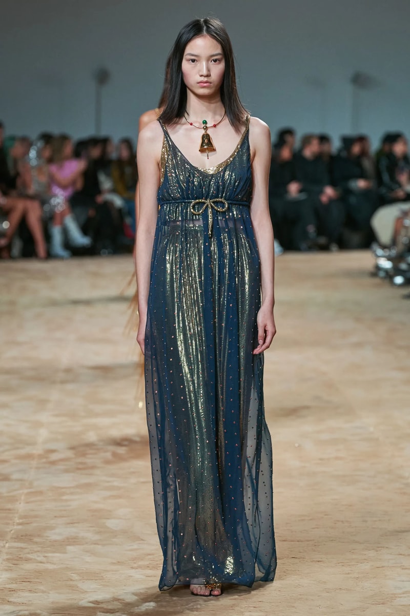 Paco Rabanne Fall Winter Collection Julien Dossena Runway Paris Fashion Week Images