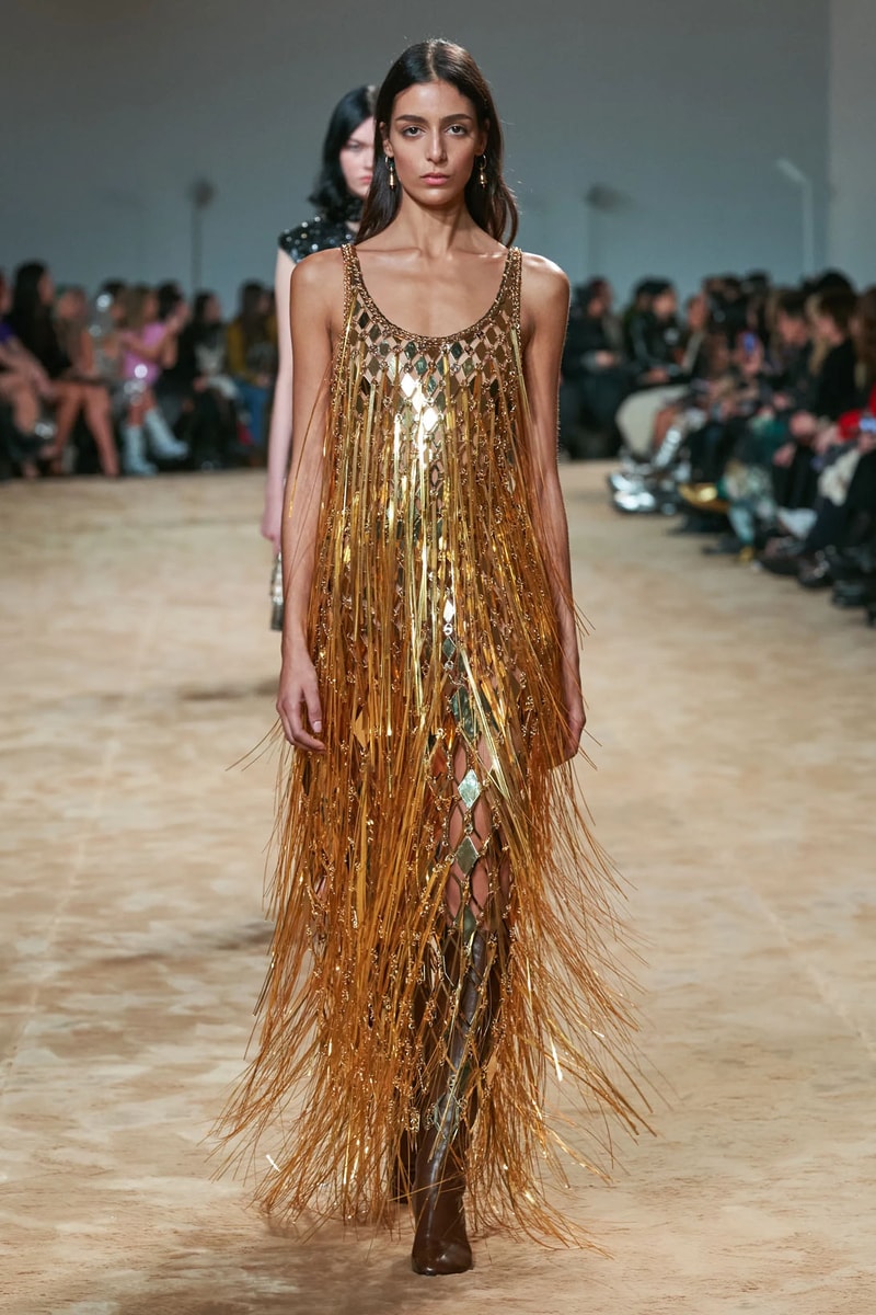 Paco Rabanne Fall Winter Collection Julien Dossena Runway Paris Fashion Week Images