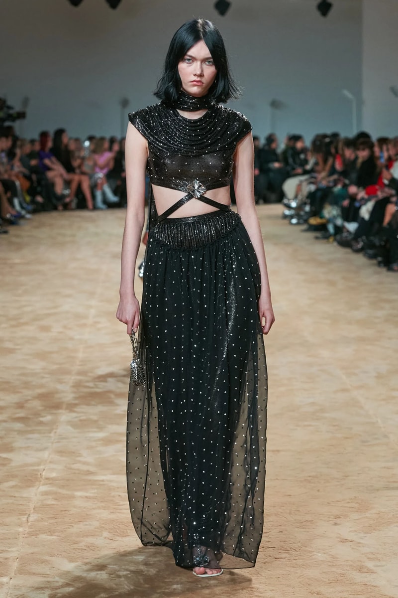 Paco Rabanne Fall Winter Collection Julien Dossena Runway Paris Fashion Week Images