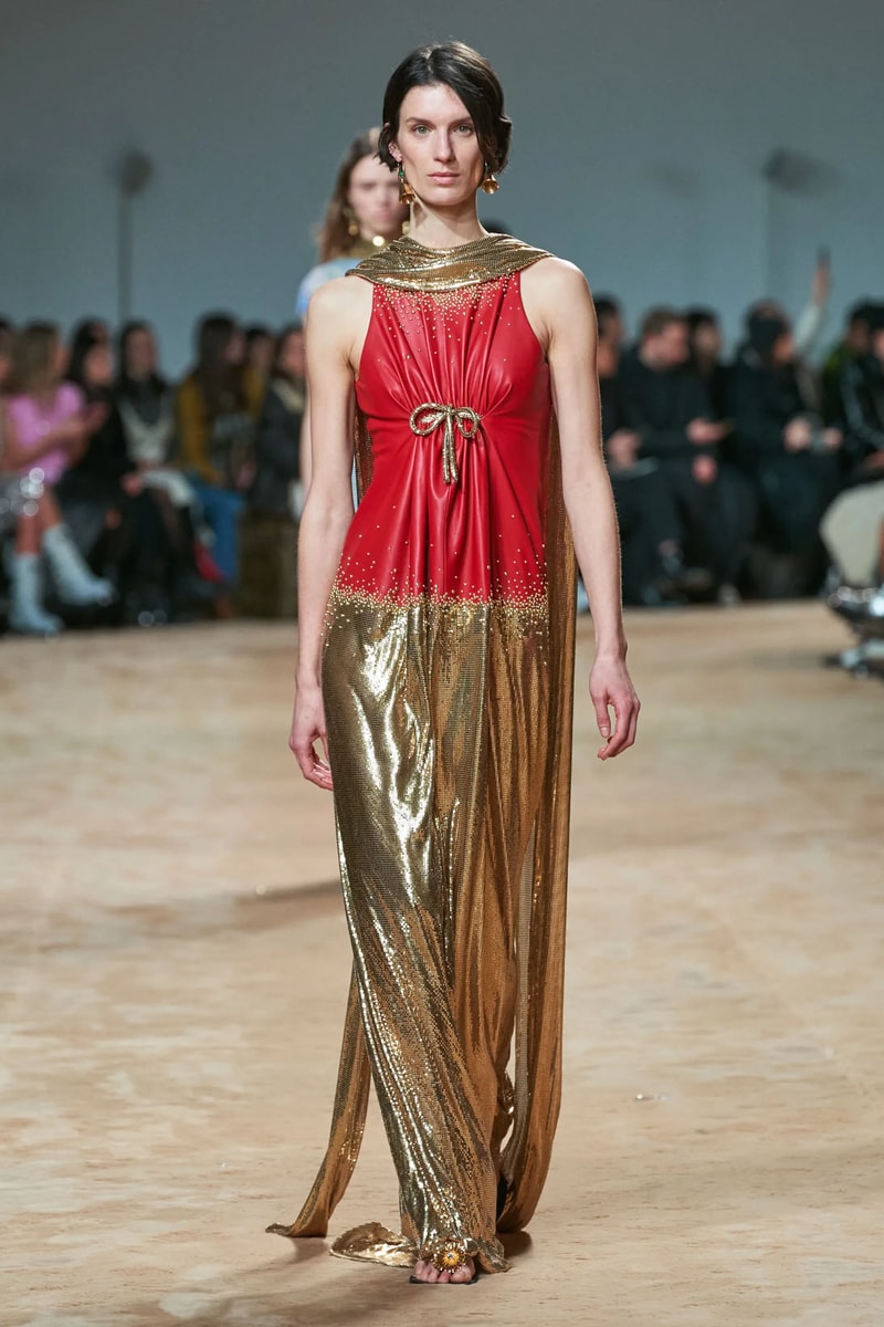 Paco Rabanne Fall Winter Collection Julien Dossena Runway Paris Fashion Week Images