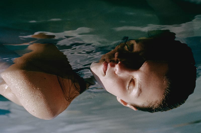 Meet GEZEITEN, the Brand Dedicated To Infusing True Science With Skincare