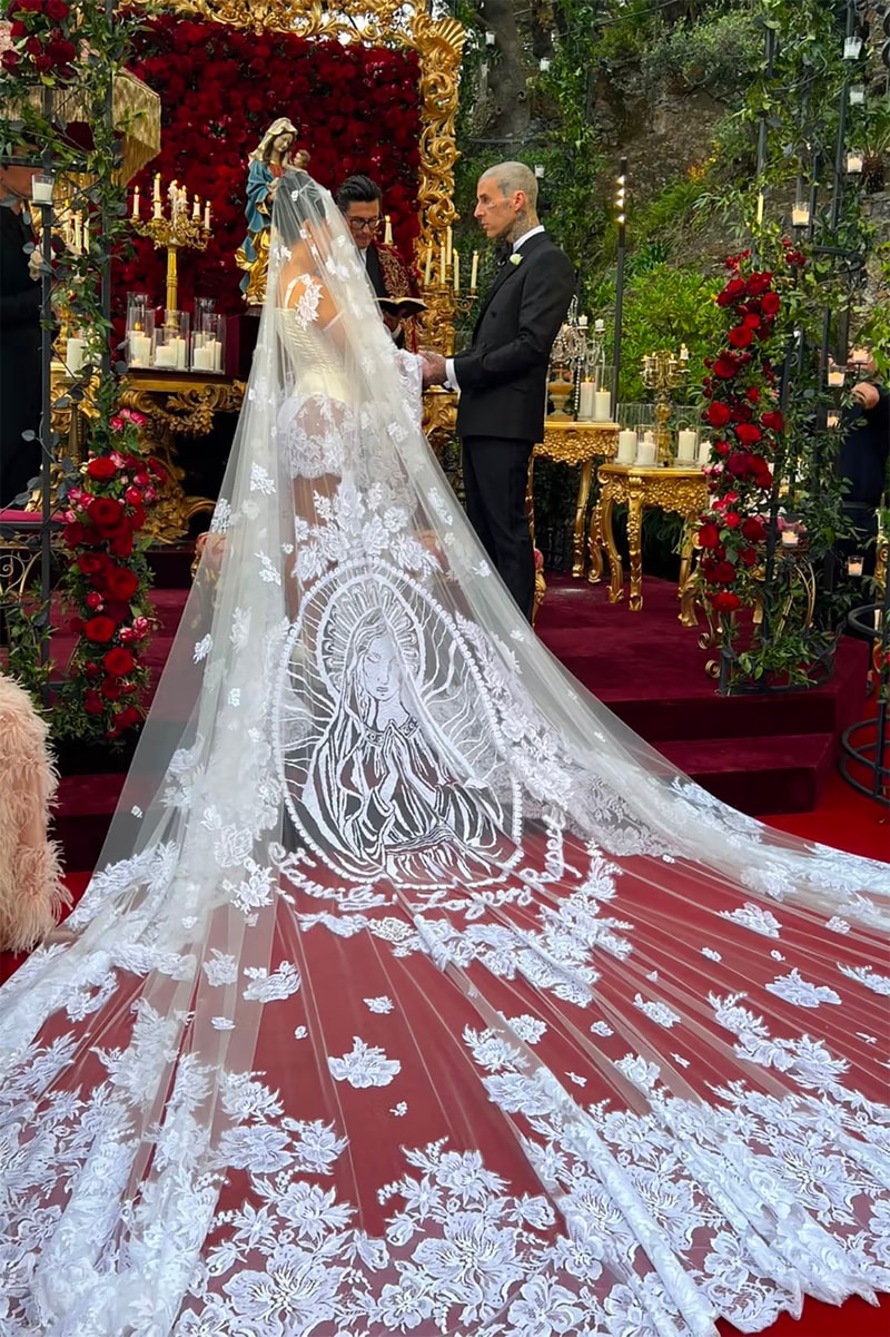 til death do us part kourtney travis hulu disney