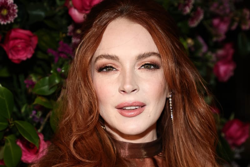 Lindsay Lohan Shows Off Her Baby Bump For the Very First Time