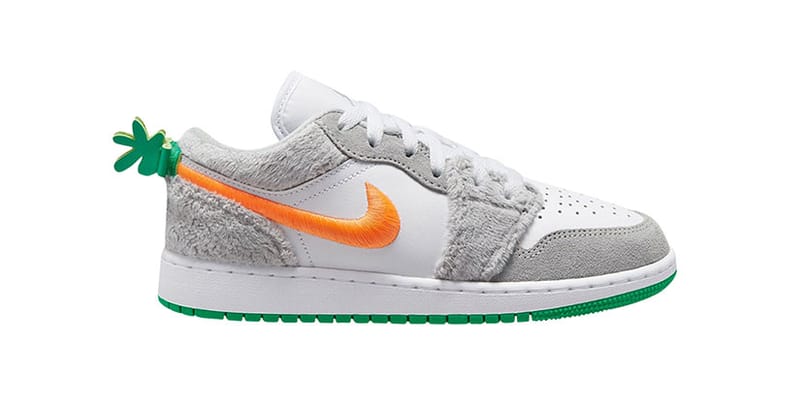 looney tunes trainers nike