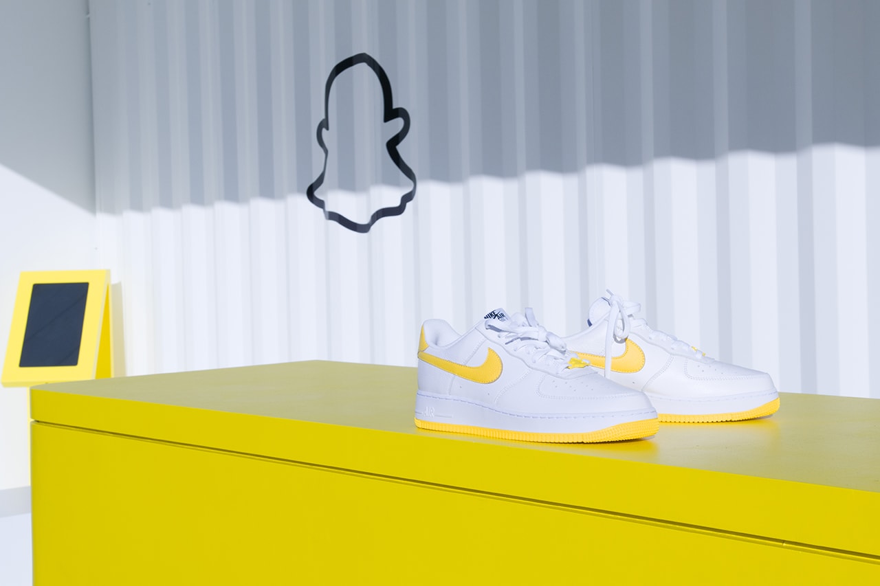 snapchat nike air force 1 low sneakers santa monica augmented reality 
