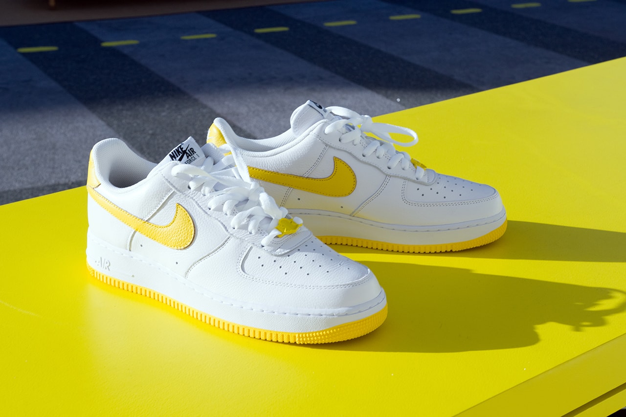 Sweeten adgang ballet Snapchat Drops an Exclusive Pair of Nike Air Force 1s | Hypebae