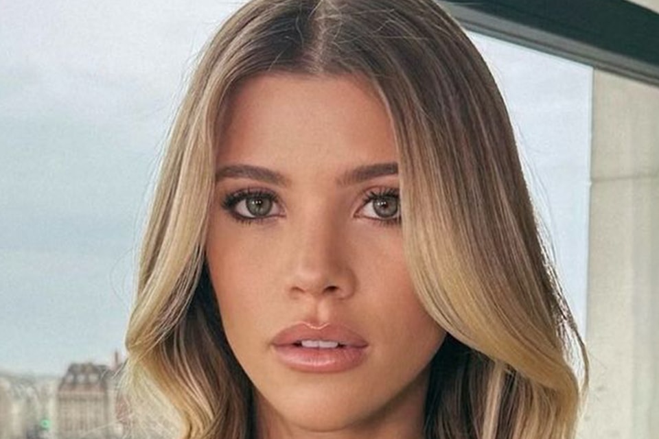 Sofia Richie Wedding Makeup  Gallery posted by ShannenDanielle