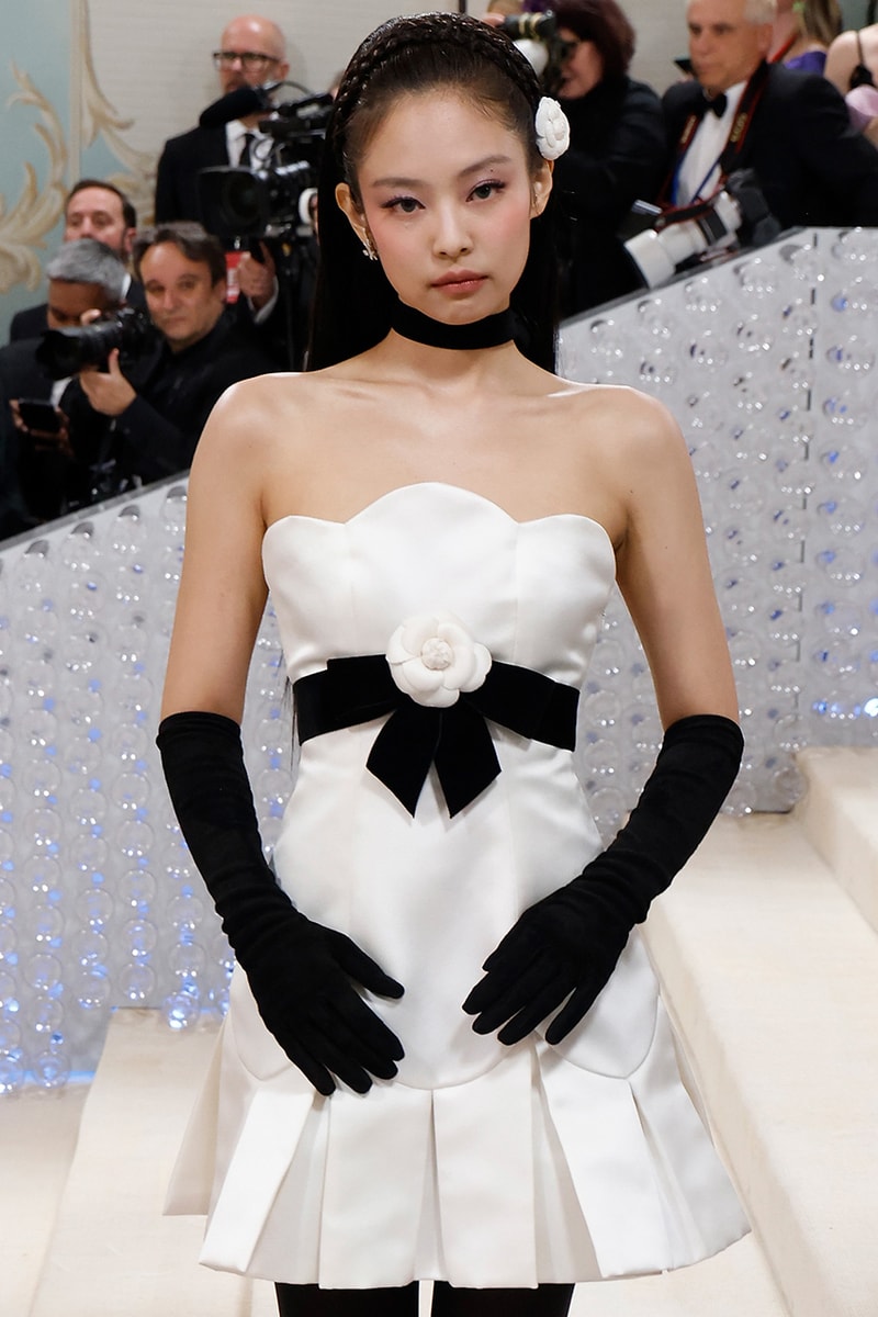 Blackpink's Jennie Wore Vintage Chanel Dress for 2023 Met Gala