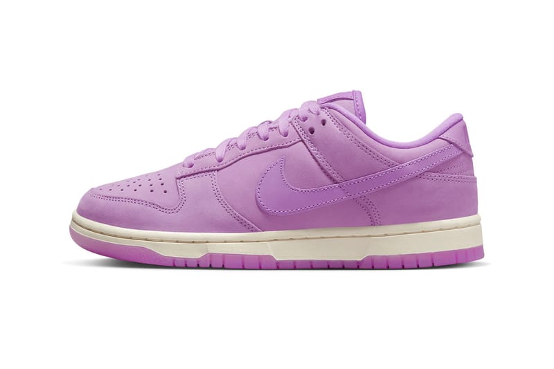 purple and pink dunks