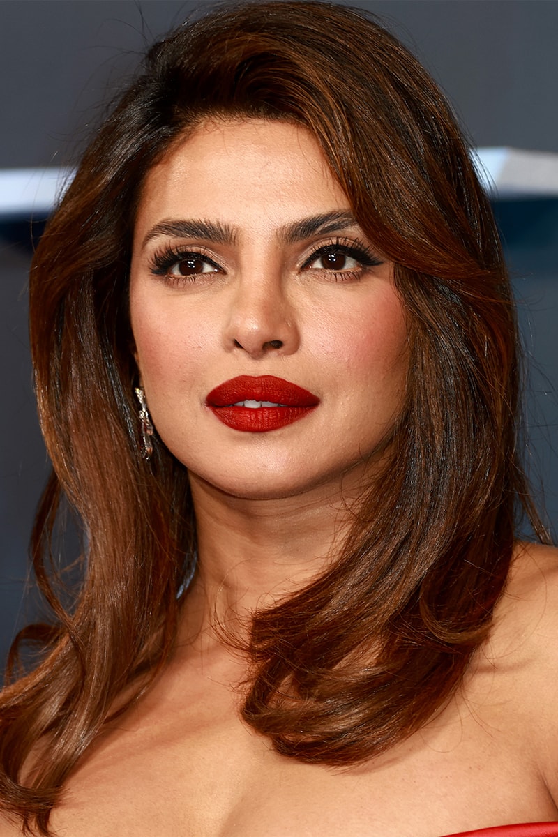 Priyanka Chopra Botched Nose Job Procedure Nick Jonas