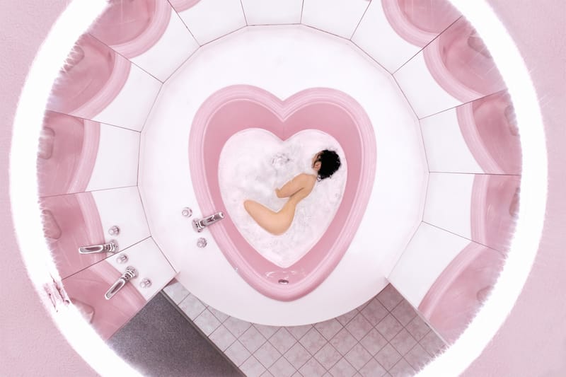 "Writing Her Own Script" Showcases British Photography Through the Female Gaze