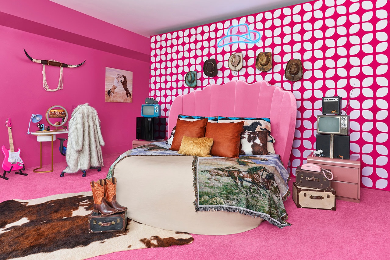 barbie dreamhouse airbnb rent stay hotel pink theme