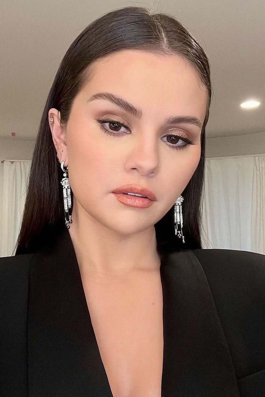 Selena Gomez Rare Beauty Makeup Routine Well Wishes Bronzer Contour Instagram