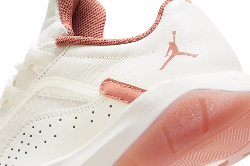 air jordan 11 low rose gold