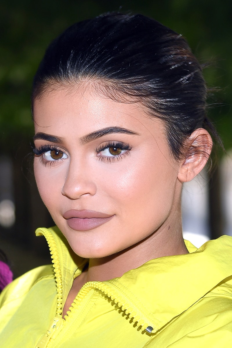 Kylie Jenner Textured Natural Skin Photos Instagram Mascara Glow Balm