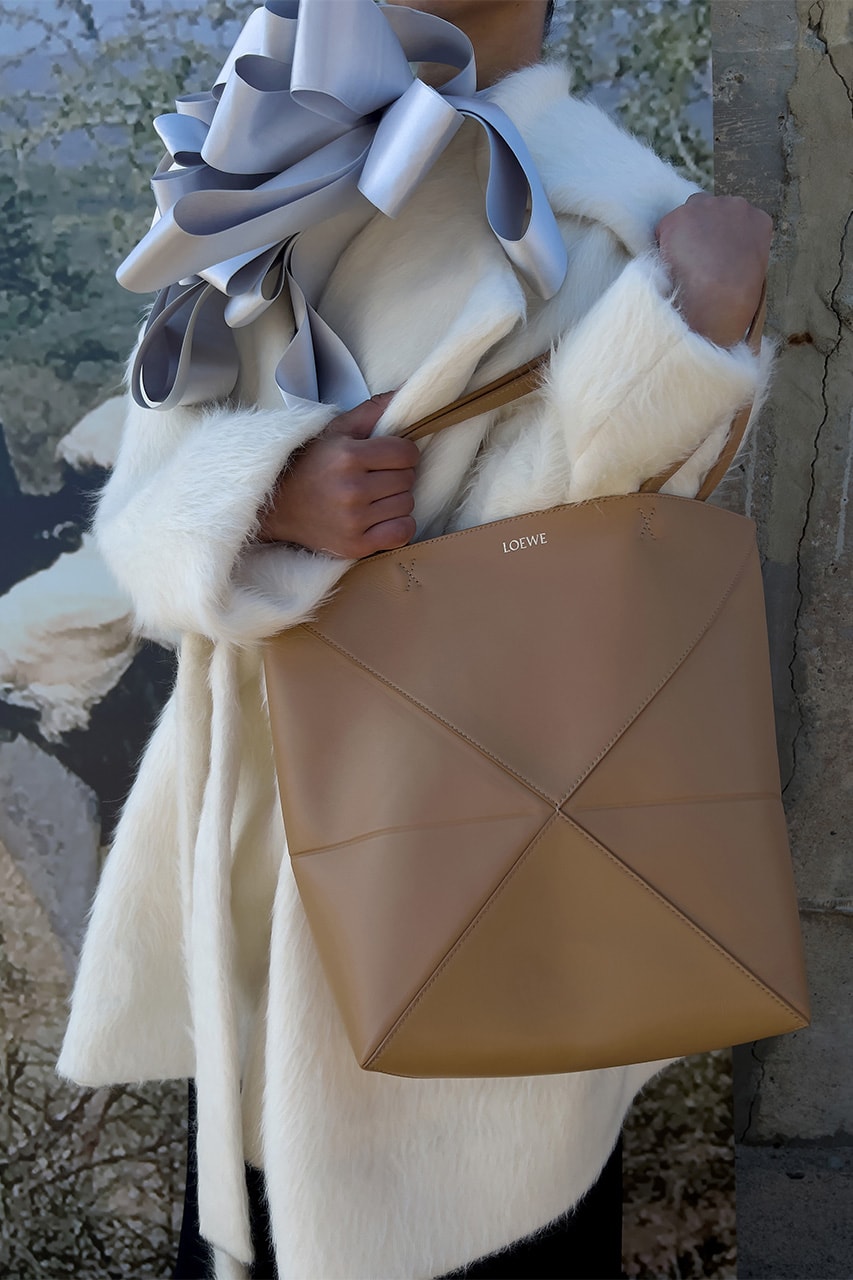 loewe new puzzle fold tote release details