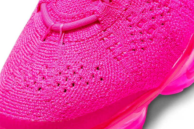 nike air vapormax flyknit sneaker pink blast