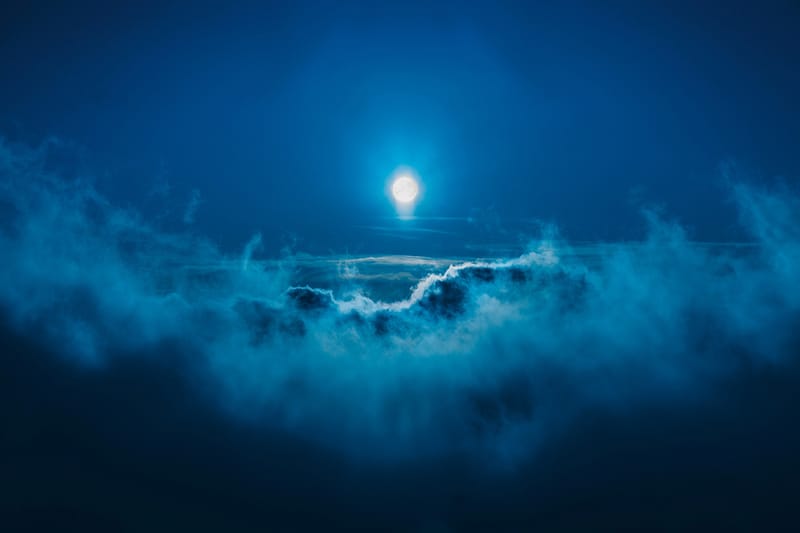 August's Super Blue Full Moon in Pisces Will Spark Emotional Epiphanies