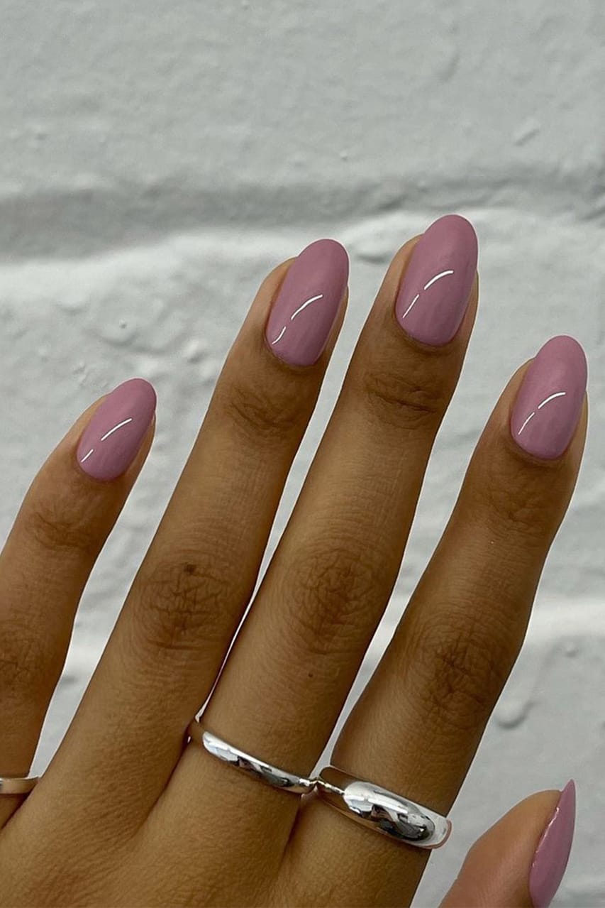 8 Nail Artists To Follow on Instagram [Updated 2023]